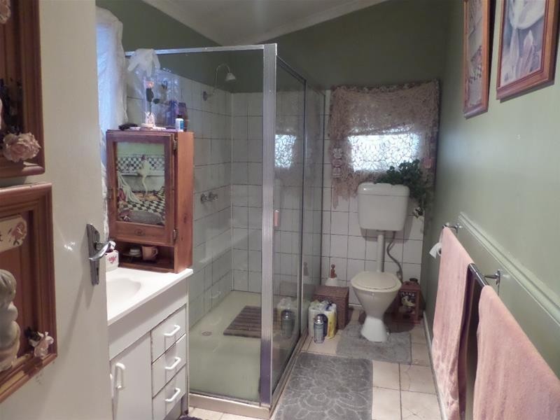 15 Phosphate Road, North Shore VIC 3214