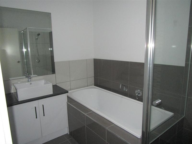 A/16  Wilkins Close, Corio VIC 3214