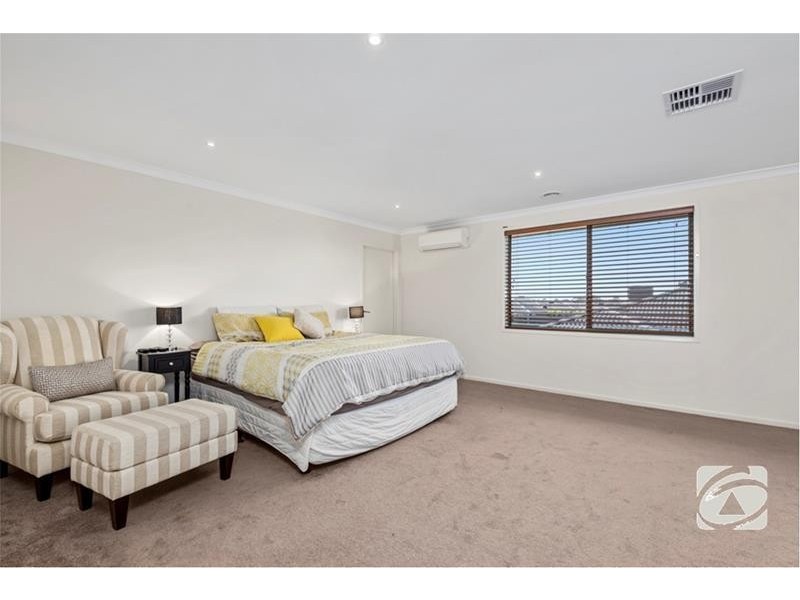 13 Weerana Way, Lara VIC 3212