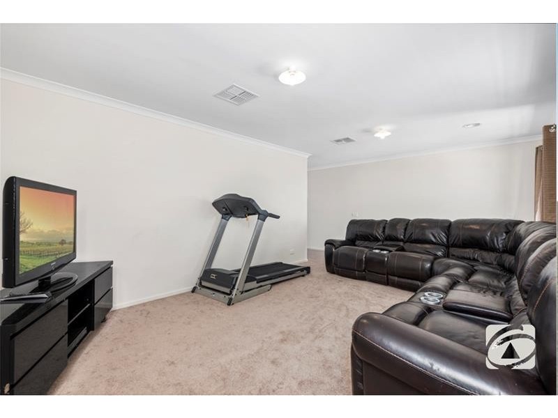 13 Weerana Way, Lara VIC 3212