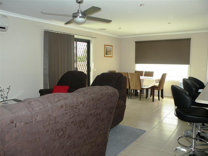 13 Canopus Crescent, Lara VIC 3212