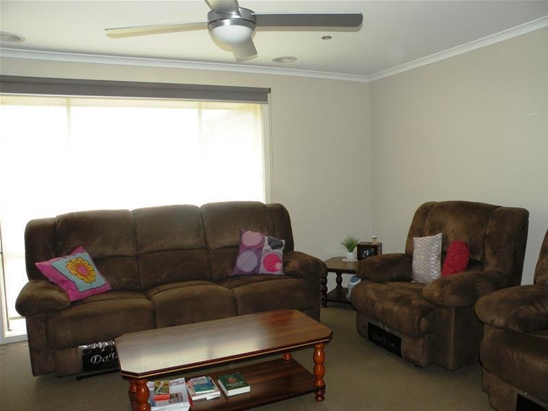 13 Canopus Crescent, Lara VIC 3212