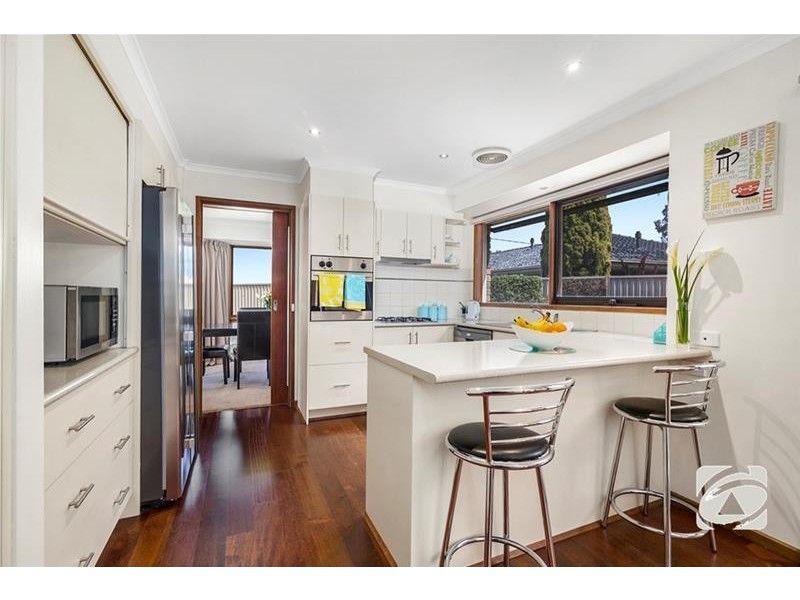 8 Anna Court, Lara VIC 3212