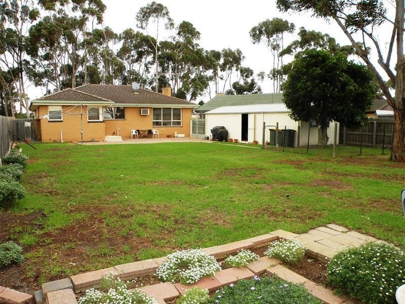 65 McClelland Avenue, Lara VIC 3212