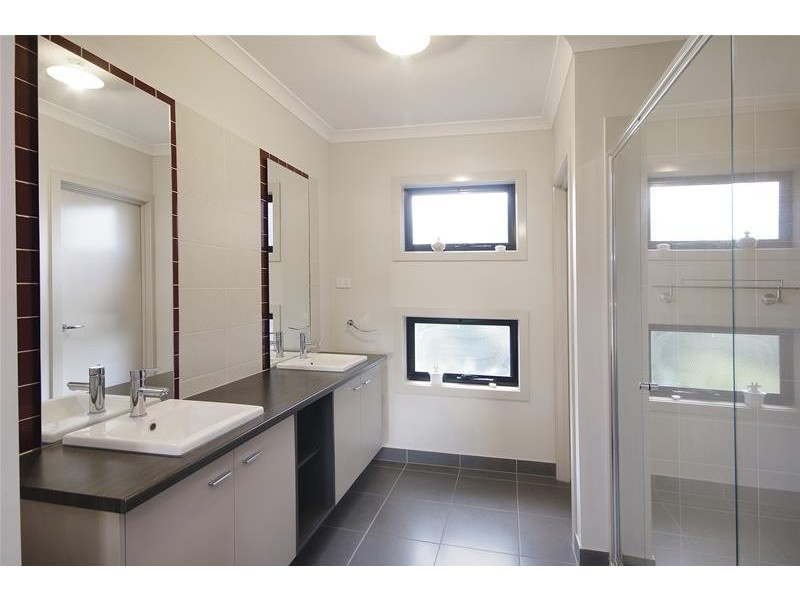 14  Hailar Lane, Lara VIC 3212