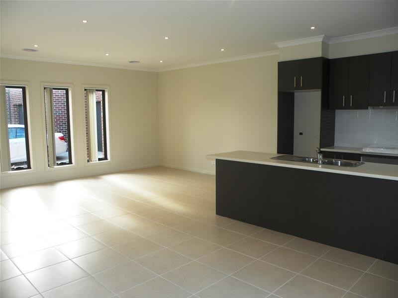 2/40 Benetti Drive, Lara VIC 3212