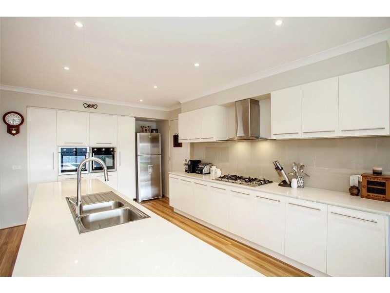 6 Barnong Way, Lara VIC 3212