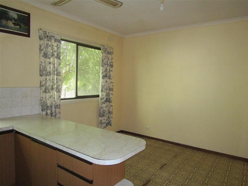 40 Station Lake Road, Lara VIC 3212