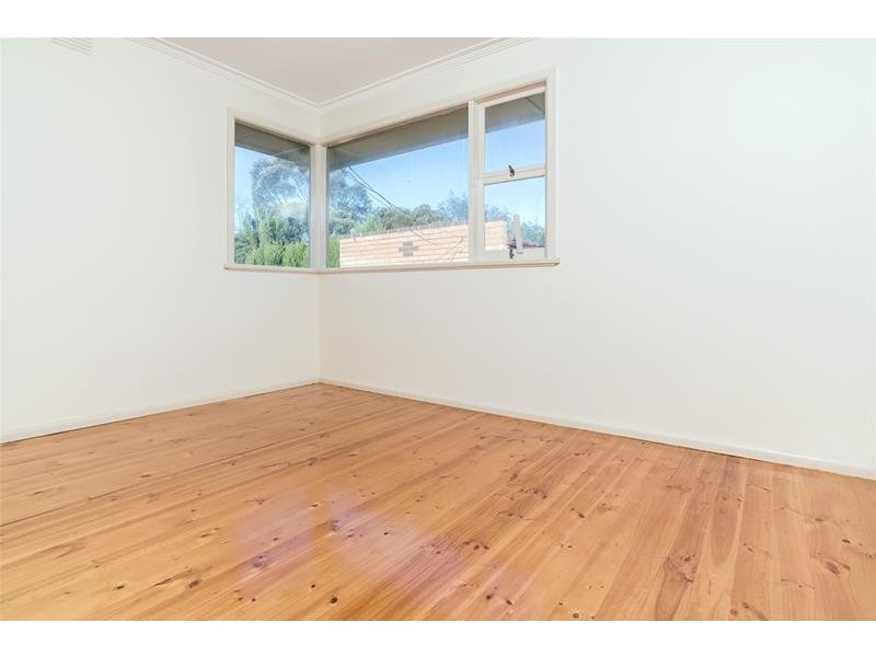 1 Sutcliffe Court, Highton VIC 3216