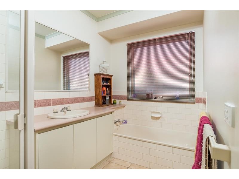 2 Stefan Court, Lara VIC 3212