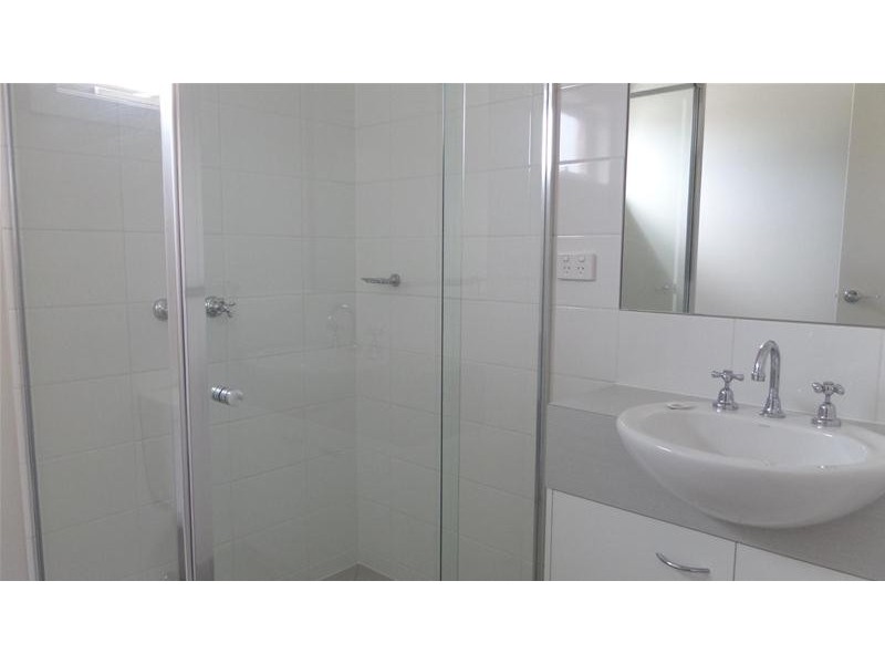 73B Benjamin Drive, Lara VIC 3212