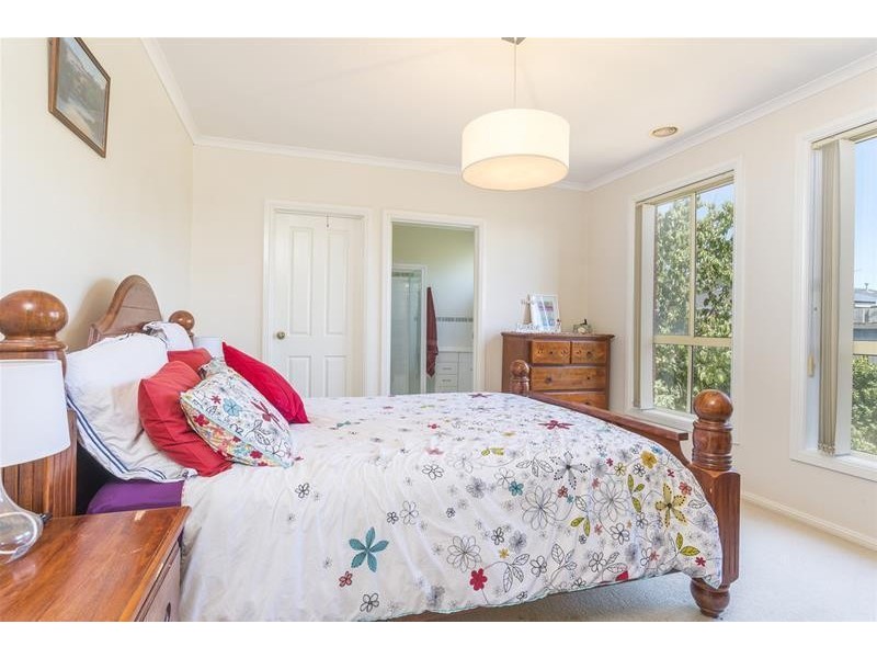 4 Evergreen Court, Lara VIC 3212