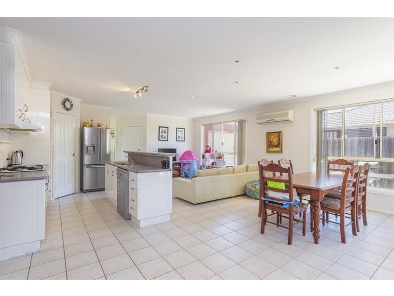 4 Evergreen Court, Lara VIC 3212