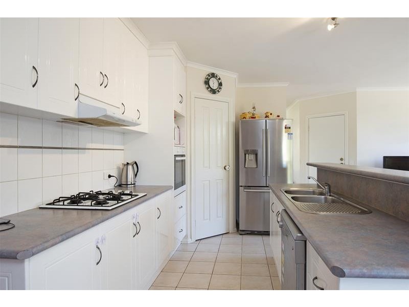 4 Evergreen Court, Lara VIC 3212