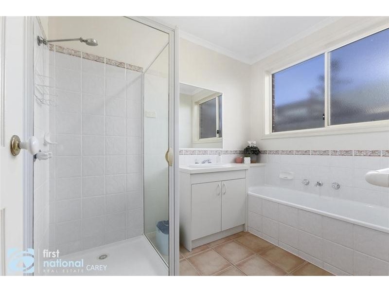 2/66 – 68 Benjamin Drive, Lara VIC 3212