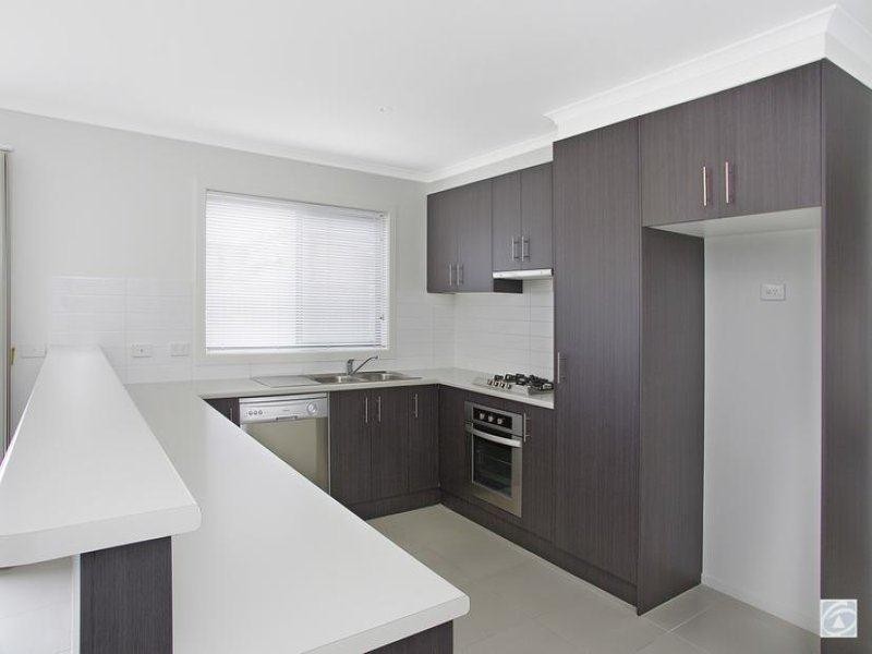 6 Grebe Court, Lara VIC 3212