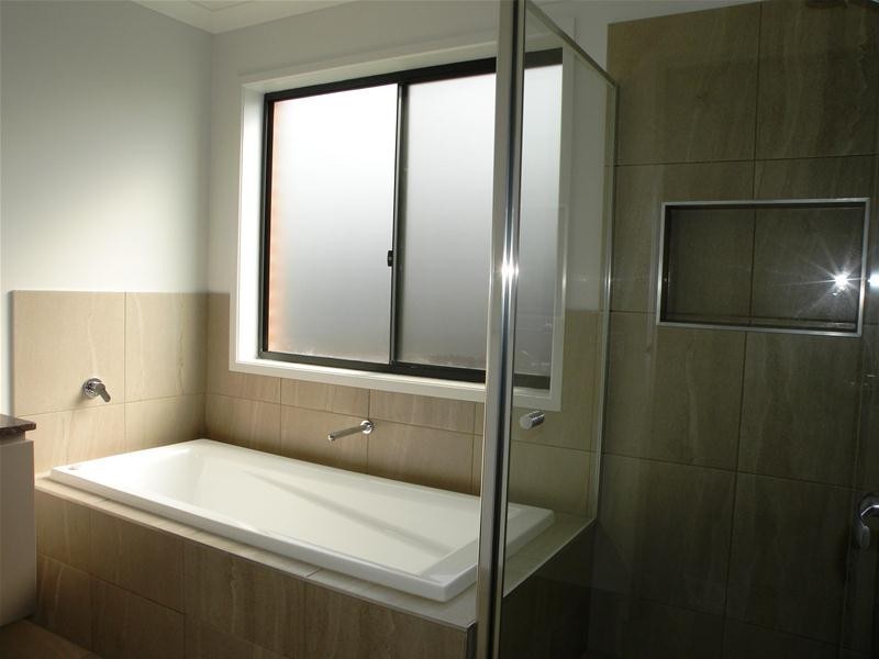 13 Carina Street, Lara VIC 3212