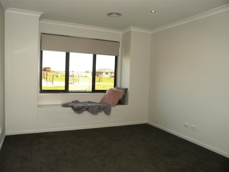 13 Carina Street, Lara VIC 3212