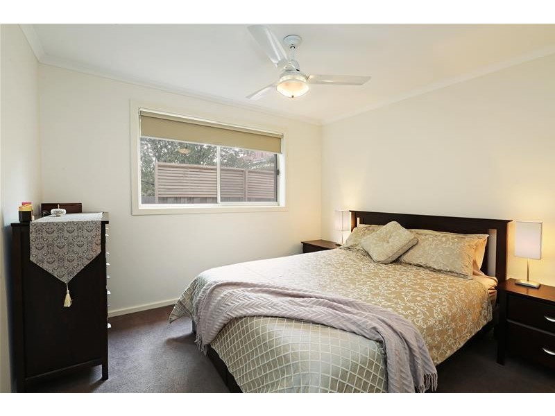 2/23 Flinders Avenue, Lara VIC 3212