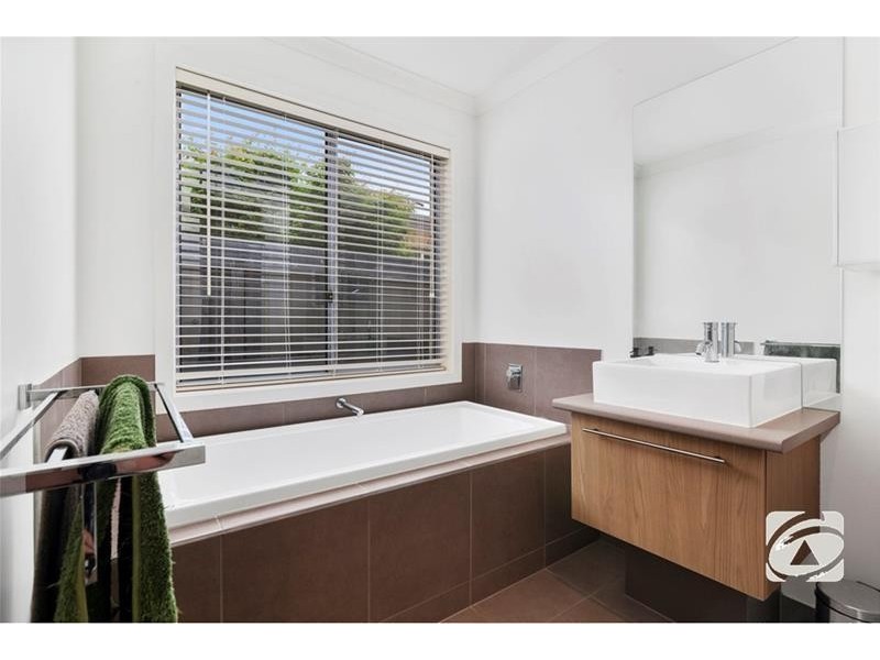 12 Citius Close, Lara VIC 3212