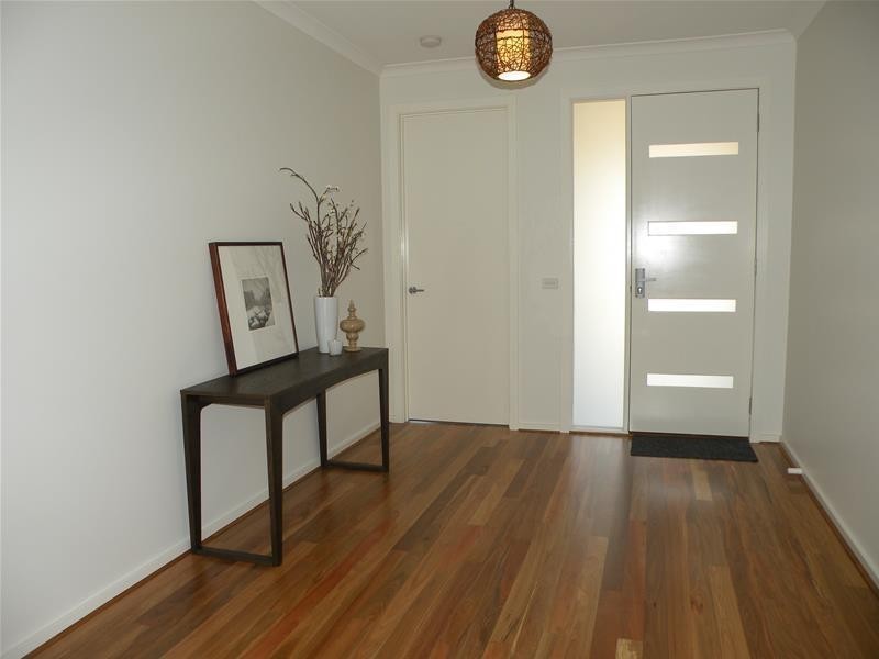 49 Cape Barron Drive, Lara VIC 3212