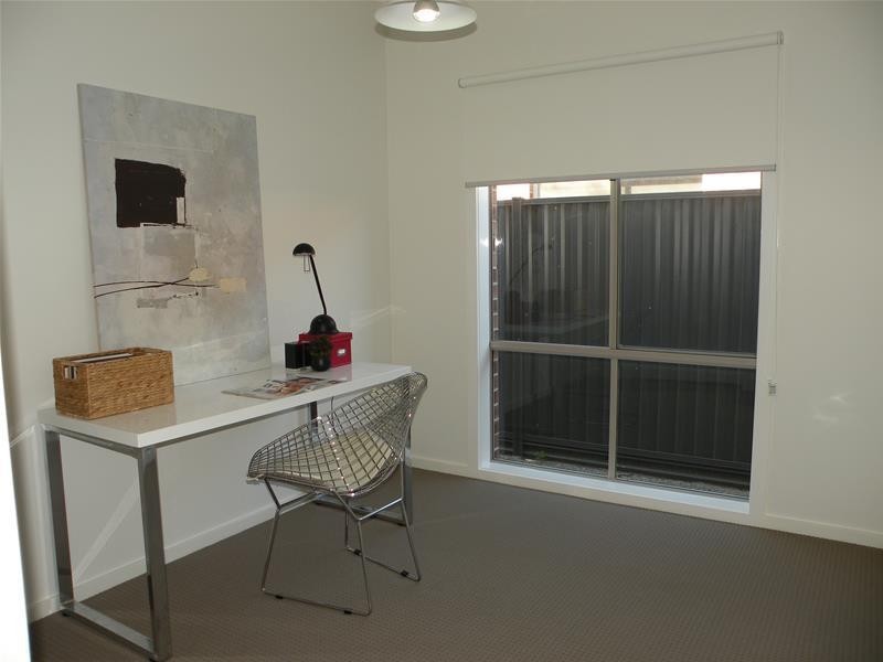 49 Cape Barron Drive, Lara VIC 3212