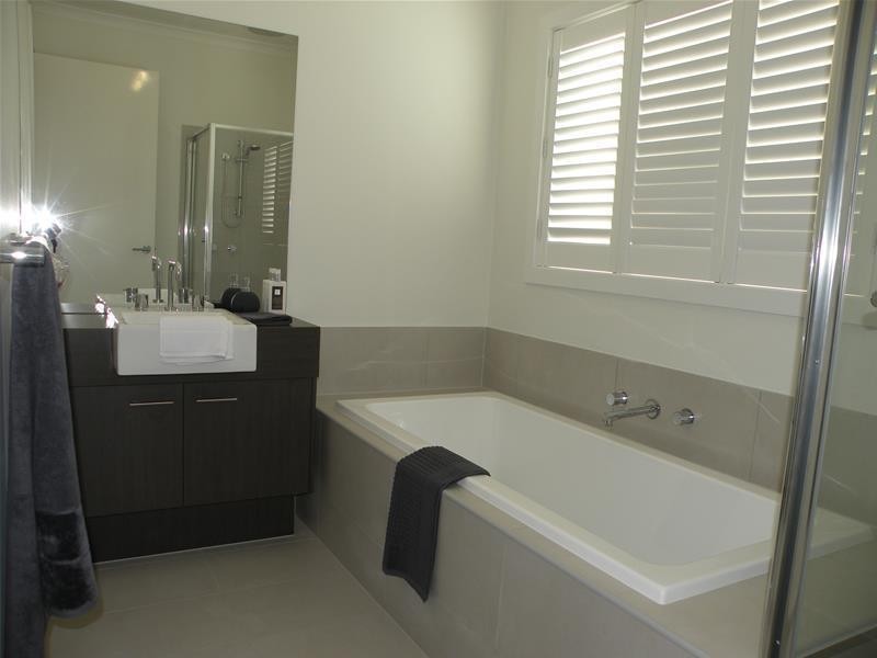 49 Cape Barron Drive, Lara VIC 3212