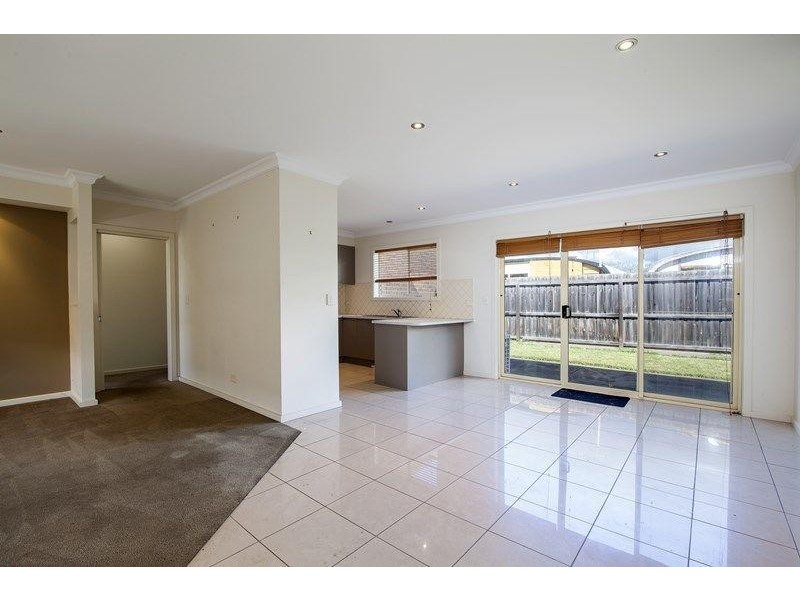 2/21 Alicia Street, Bell Park VIC 3215