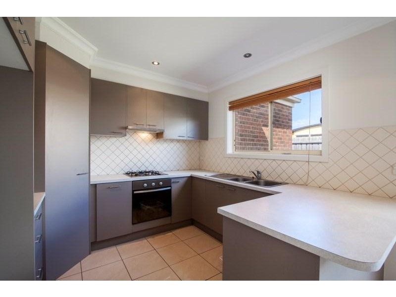 2/21 Alicia Street, Bell Park VIC 3215