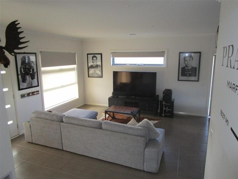 1/38 Patullos Road, Lara VIC 3212