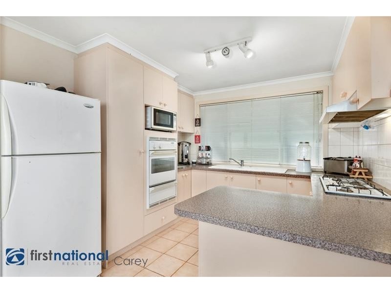 54 Cameron Crescent, Lara VIC 3212