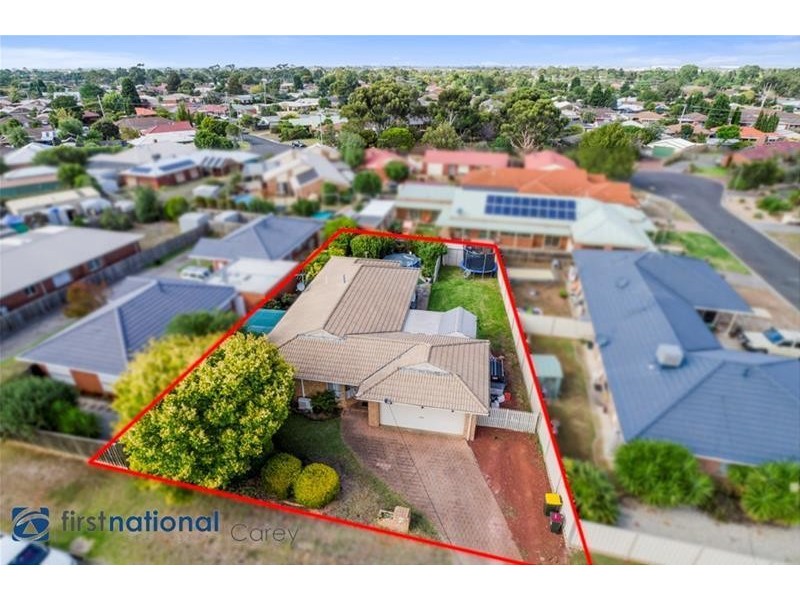 54 Cameron Crescent, Lara VIC 3212