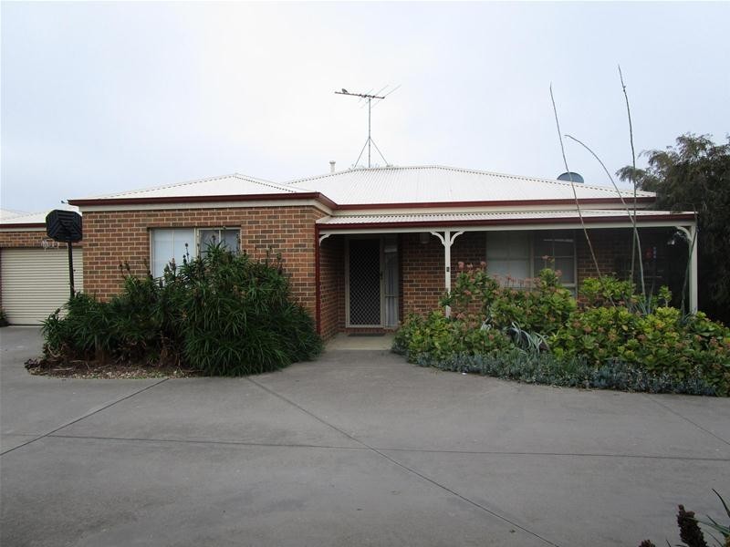 2/66 Forest Rd South, Lara VIC 3212