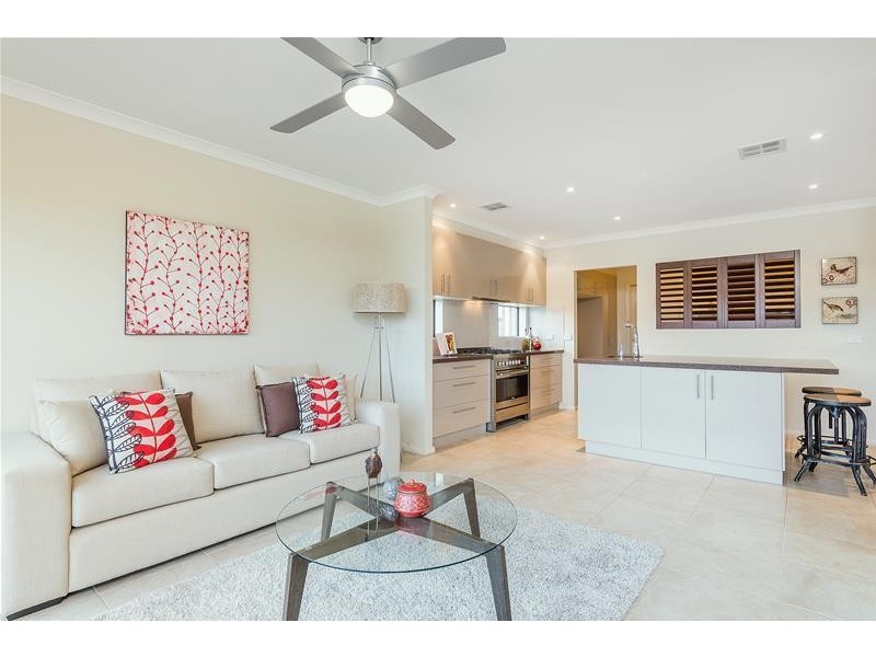 73-75 Westlakes Boulevard, Lara VIC 3212