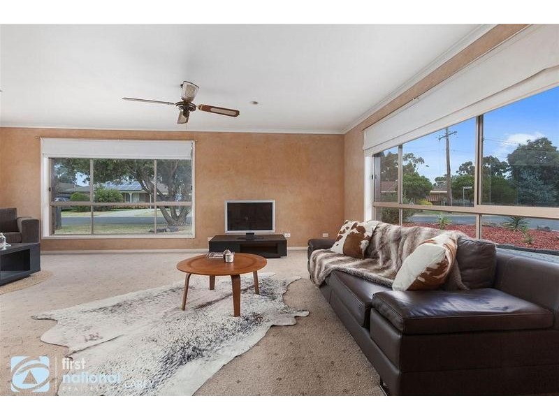 11 Kyema Drive, Lara VIC 3212