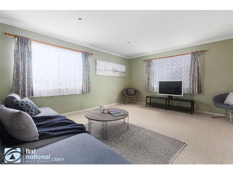 11 Kyema Drive, Lara VIC 3212