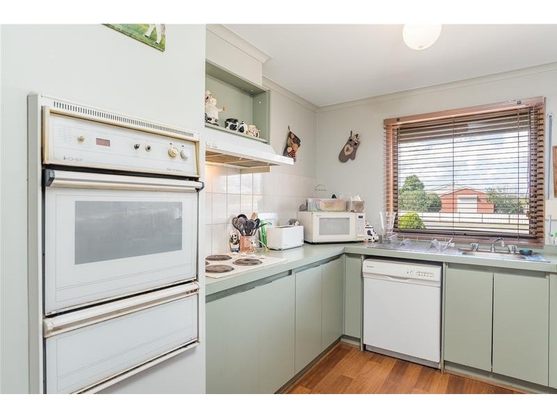 2 Norberry Court, Corio VIC 3214