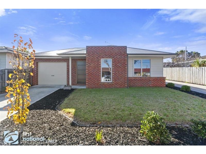 1 / 6  Waitara Grove, Norlane VIC 3214