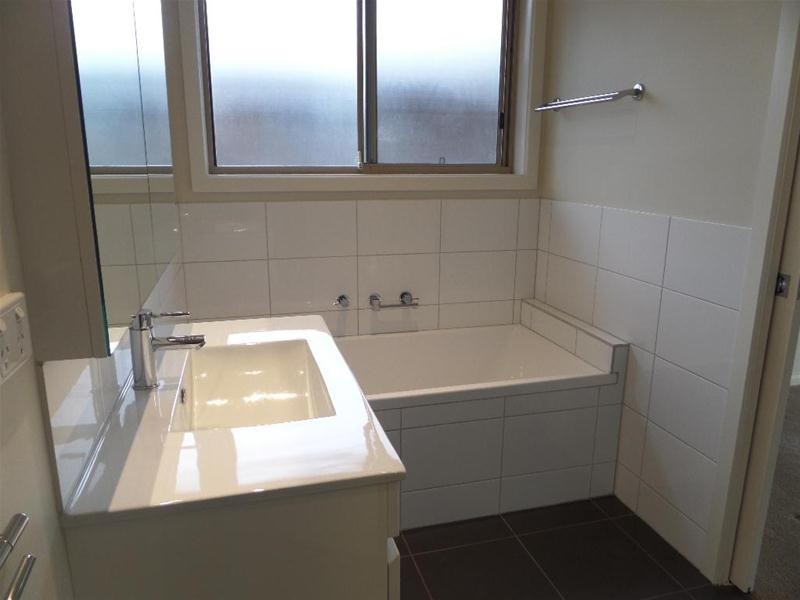 3 Crossley Crt, Corio VIC 3214