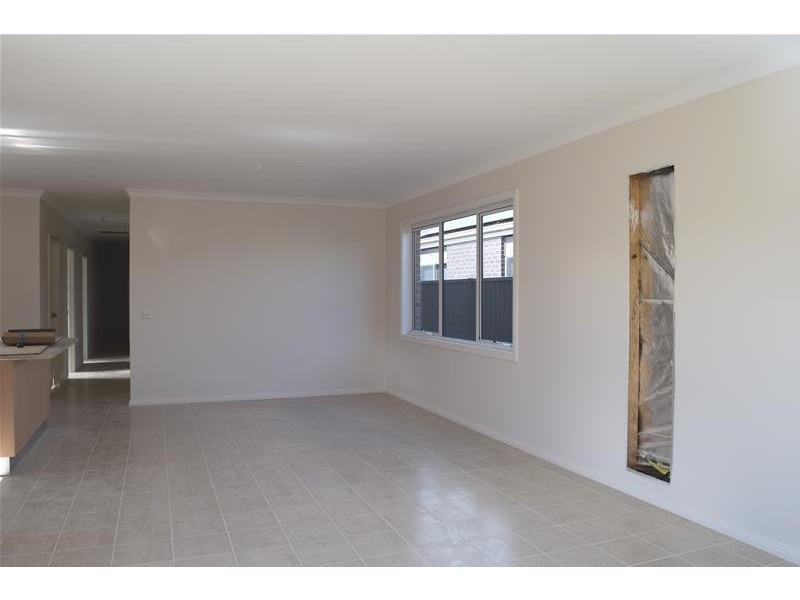 13a Benetti Drive, Lara VIC 3212