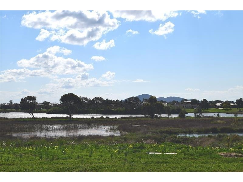 13a Benetti Drive, Lara VIC 3212