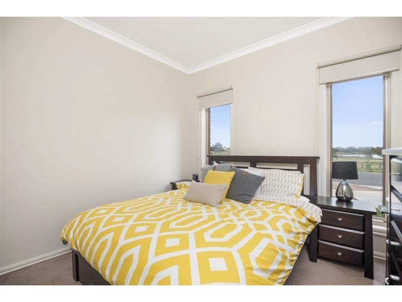 1/60 Benetti Drive, Lara VIC 3212