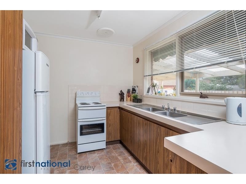 4 Upton Court, Lara VIC 3212