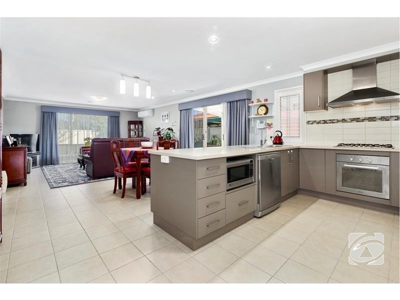 48 Young Street, Lara VIC 3212