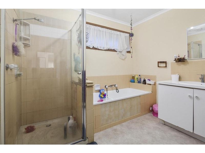 21 Cromwell Drive, Lara VIC 3212