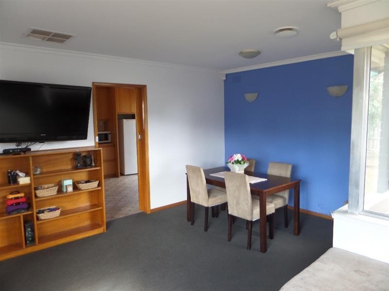 83 Smeaton Close, Lara VIC 3212