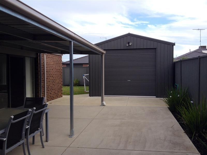 6 Grebe Court, Lara VIC 3212