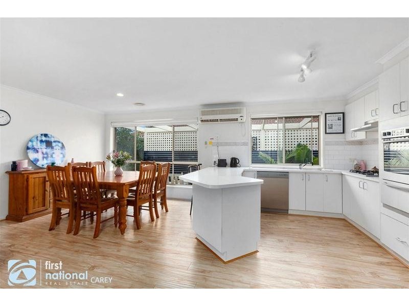 11 Bernard Court, Lara VIC 3212