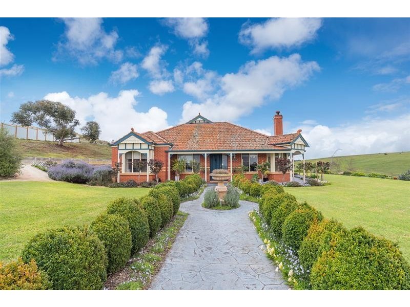 70 McNeill Court, Lara VIC 3212