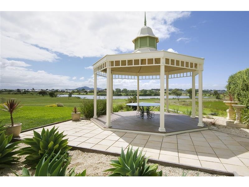 11 Marina Court, Lara VIC 3212